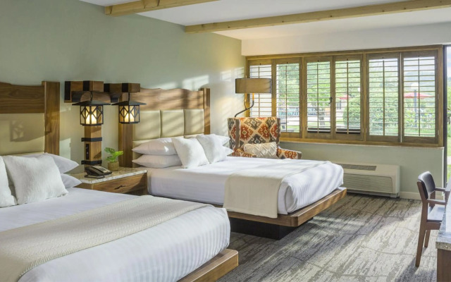 High Peaks Resort