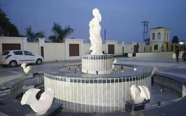 Brij Bhoomi Resort