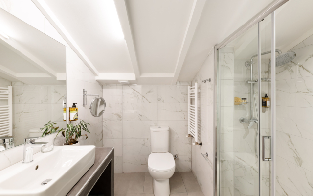 Thess Residences