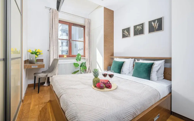 Lumina stylish apartment with parking