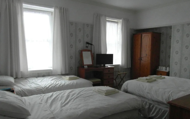 Adeline Guest House