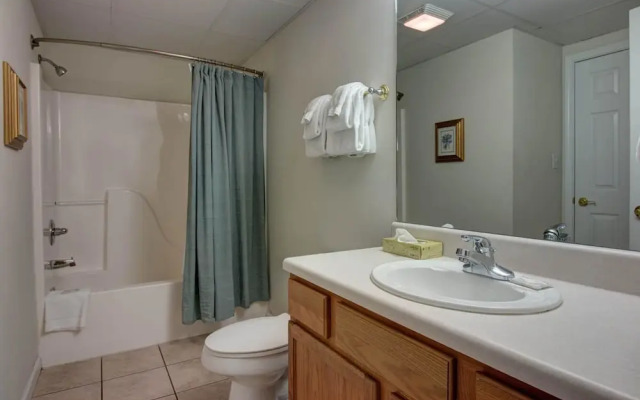 Whispering Pines 521