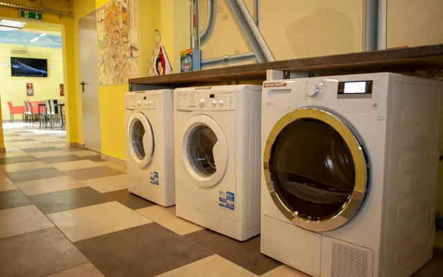 Express Hostel