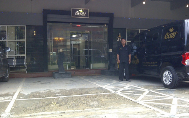 Urbanview Hotel Cozy Samarinda