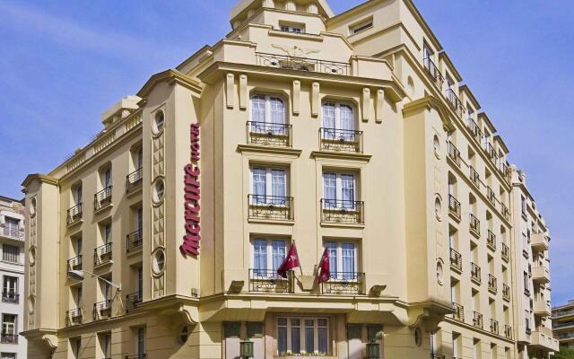 Отель Mercure Nice Centre Grimaldi Франция, Ницца - 5 отзывов об отеле, цены и фото номеров - забронировать отель Mercure Nice Centre Grimaldi онлайн вид на фасад