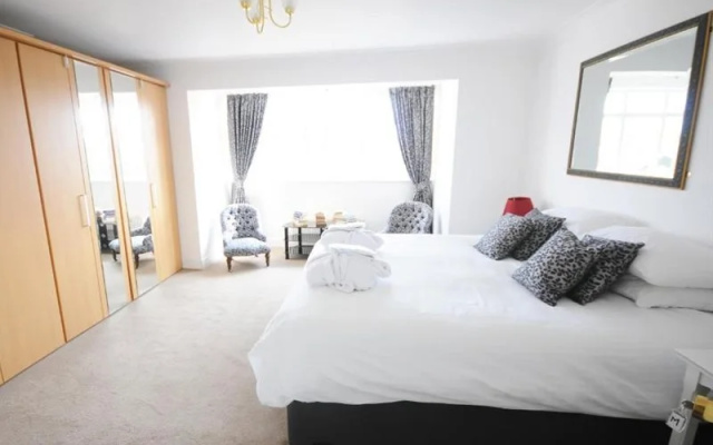 Dunmow Guest House