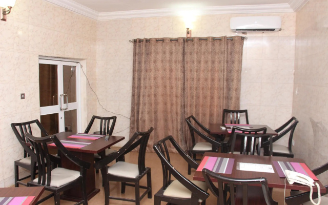 Josto's Place