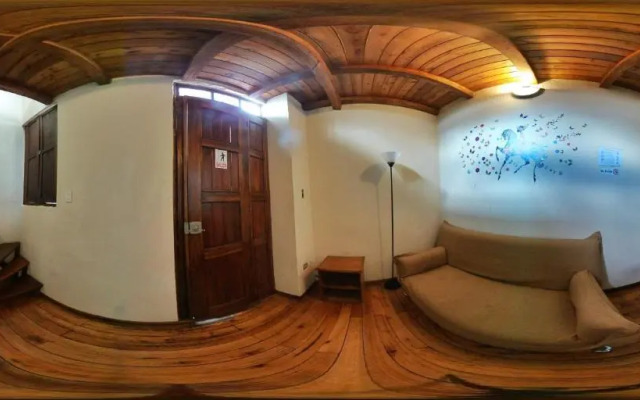 Hostal La Suite