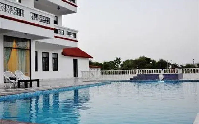 Barmer House