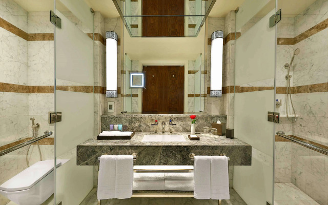 Conrad Jabal Omar Makkah