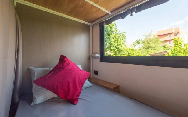 Haus Hostel
