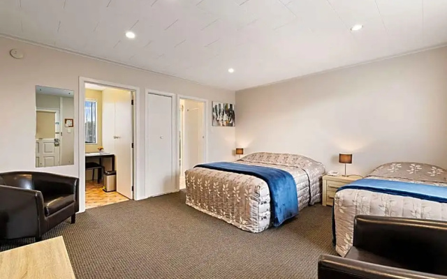Econo Lodge Canterbury Court