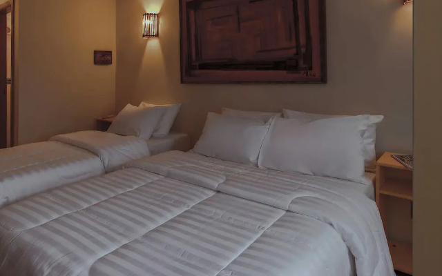 Porto Charitas Sailing Guest House