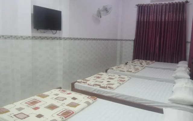 2001 Motel