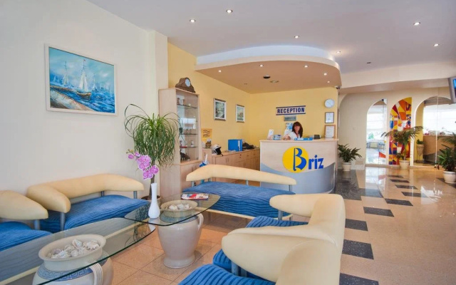 Briz Hotel
