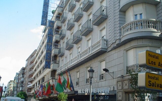 Отель Montecarlo вид на фасад