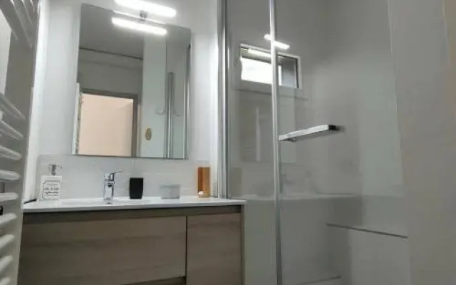 Studio Cauterets, 1 Pièce, 4 Personnes - Fr-1-234-242