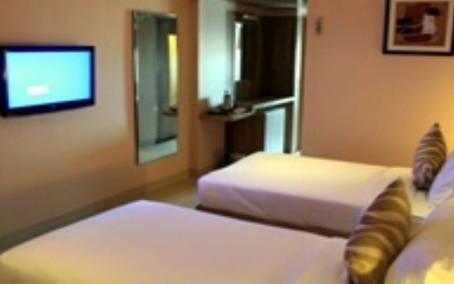 Best Western Takshashila