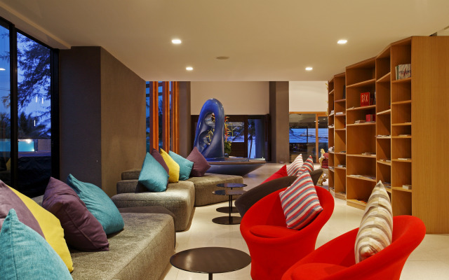 B-Lay Tong Phuket - MGallery Collection