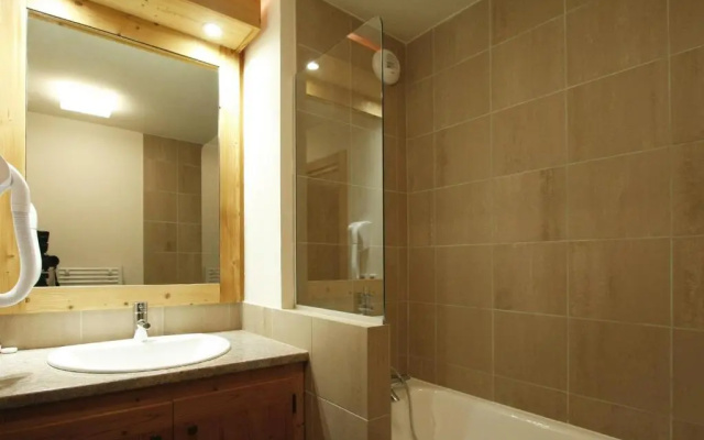 Appartement Les Deux Alpes, 5 pièces, 8 personnes - FR-1-348-170