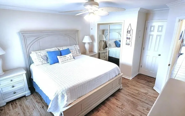 Seascape Lakefront Villas 189- Don't Worry, Beach Happy