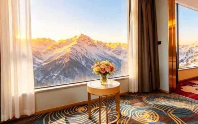 Futianhai Holiday Light Luxury Hotel