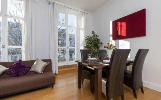 Club Living - Hyde Park & Paddington Apartments