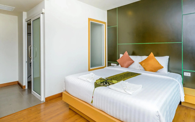 Zephyr Grand Hotel