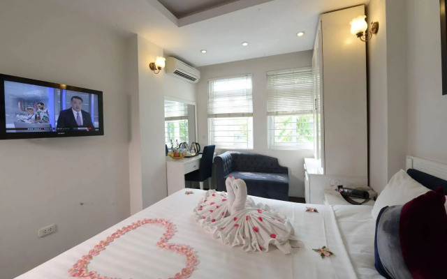 Mai Charming Boutique Hanoi