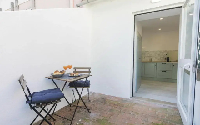Traditional Duplex Apartments in Principe Real