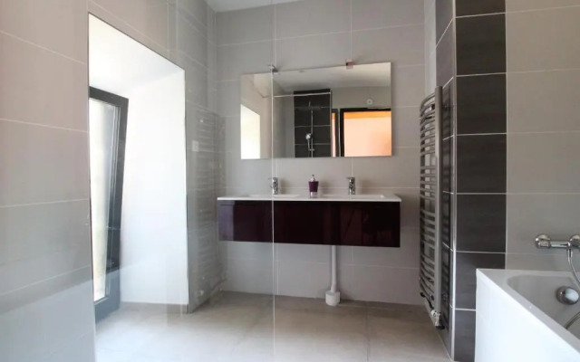 Gite Lapte, 9 pièces, 23 personnes - FR-1-582-101