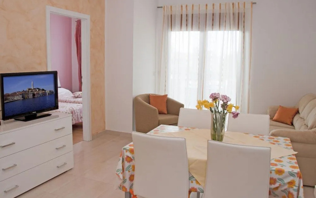 Apartments And Rooms Camaiore