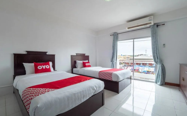 OYO 1123 The One Health Care and Apartment