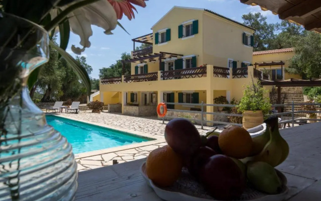Villa Elaia Suites & Apartments No.1