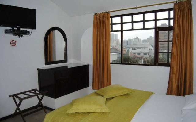 Hotel Fuente de Piedra II