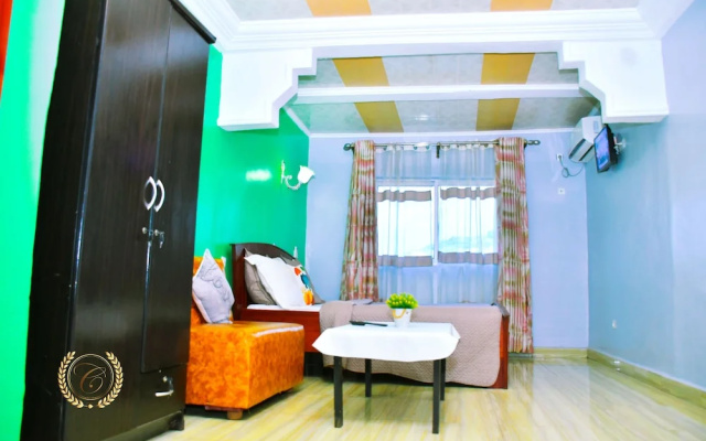 Constellation Hotel