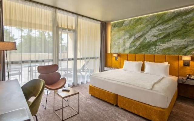 Hotel Azúr Prémium