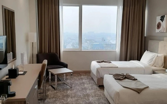 Gloria Hotel And Suites