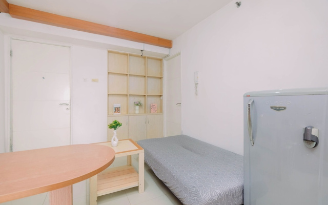 Serene And Warm 2Br At Apartment Bassura City