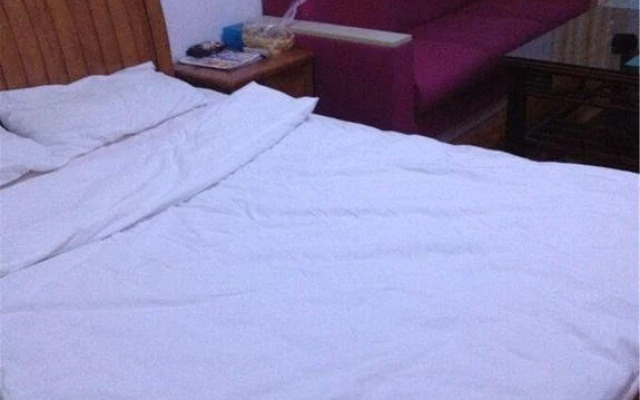 Qingdao Zhimeijia Hotel