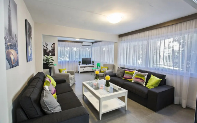 Ayia Napa Holiday Apartment So8