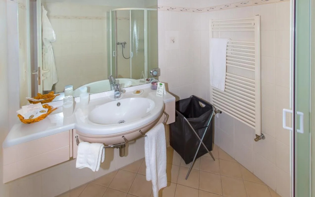 Al Ponte Hotel