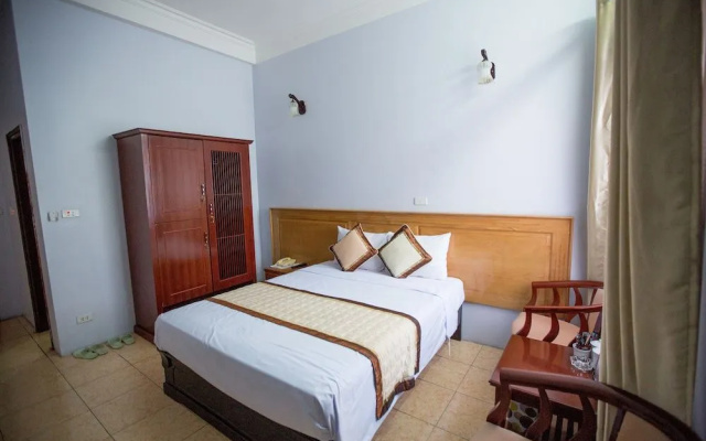 Thanh Lich Hotel
