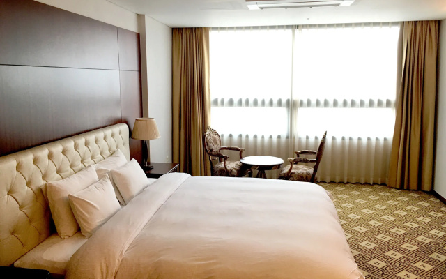 SunValley Hotel
