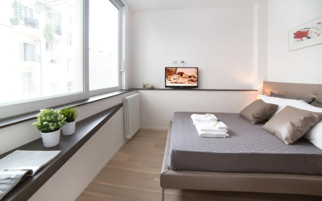 Rent In Rome - Valentino Luxury