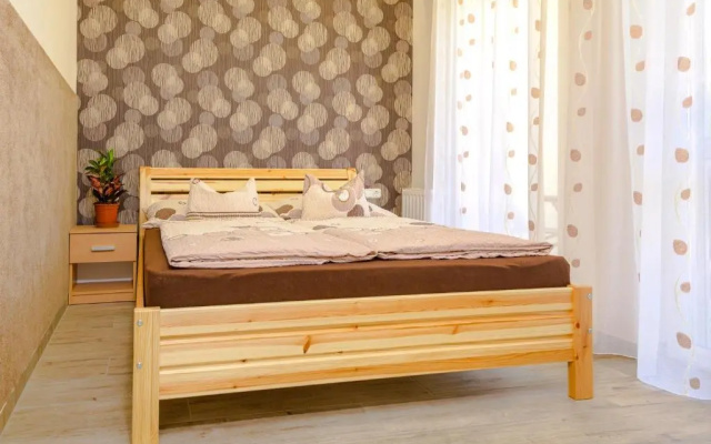 Illés Apartmanok Iii.