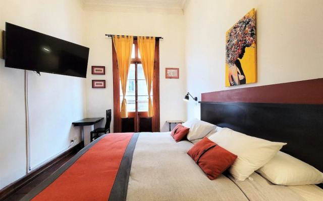 Maki Hostel Valparaiso