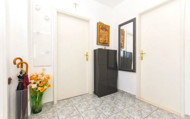 Apartment Lada