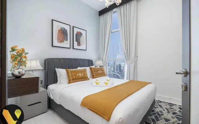 Vogue | Business Bay with full Burj Khalifa View