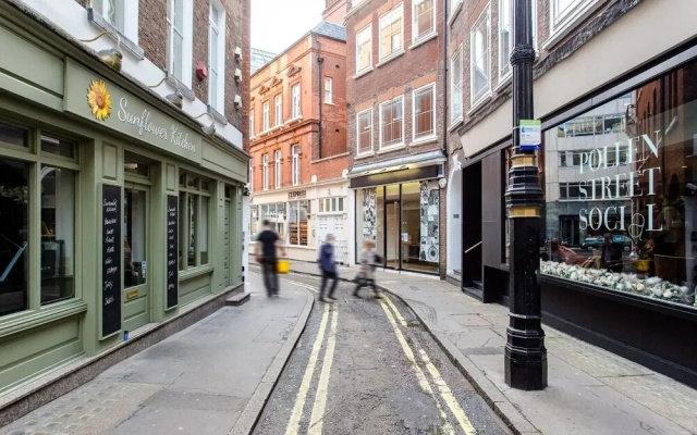 2 Bed 2 Bath Apartment Off Regent Street